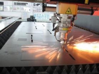 carbon steel laser cutting service